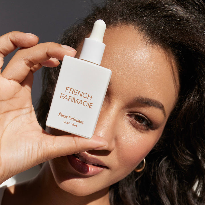 Élixir Exfoliant to shed dull, dead skin cells