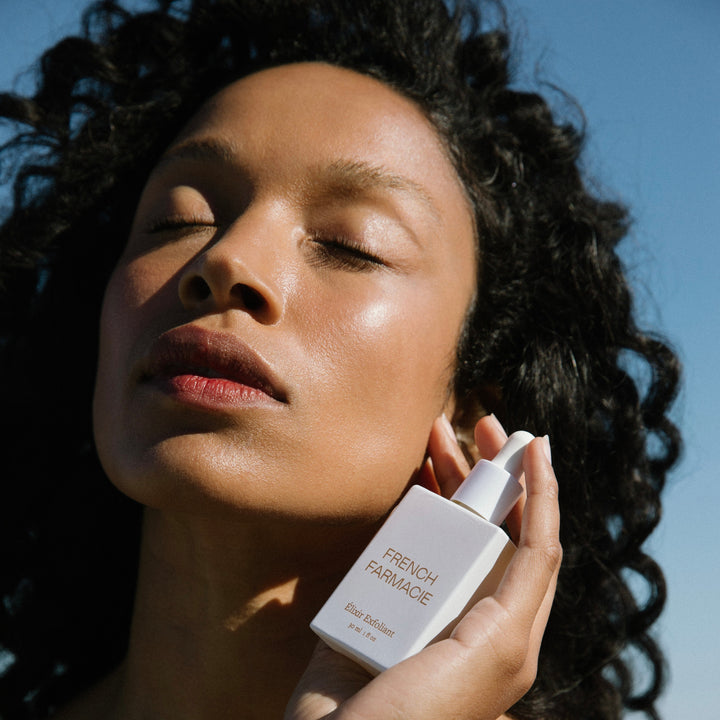 Élixir Exfoliant to shed dull, dead skin cells