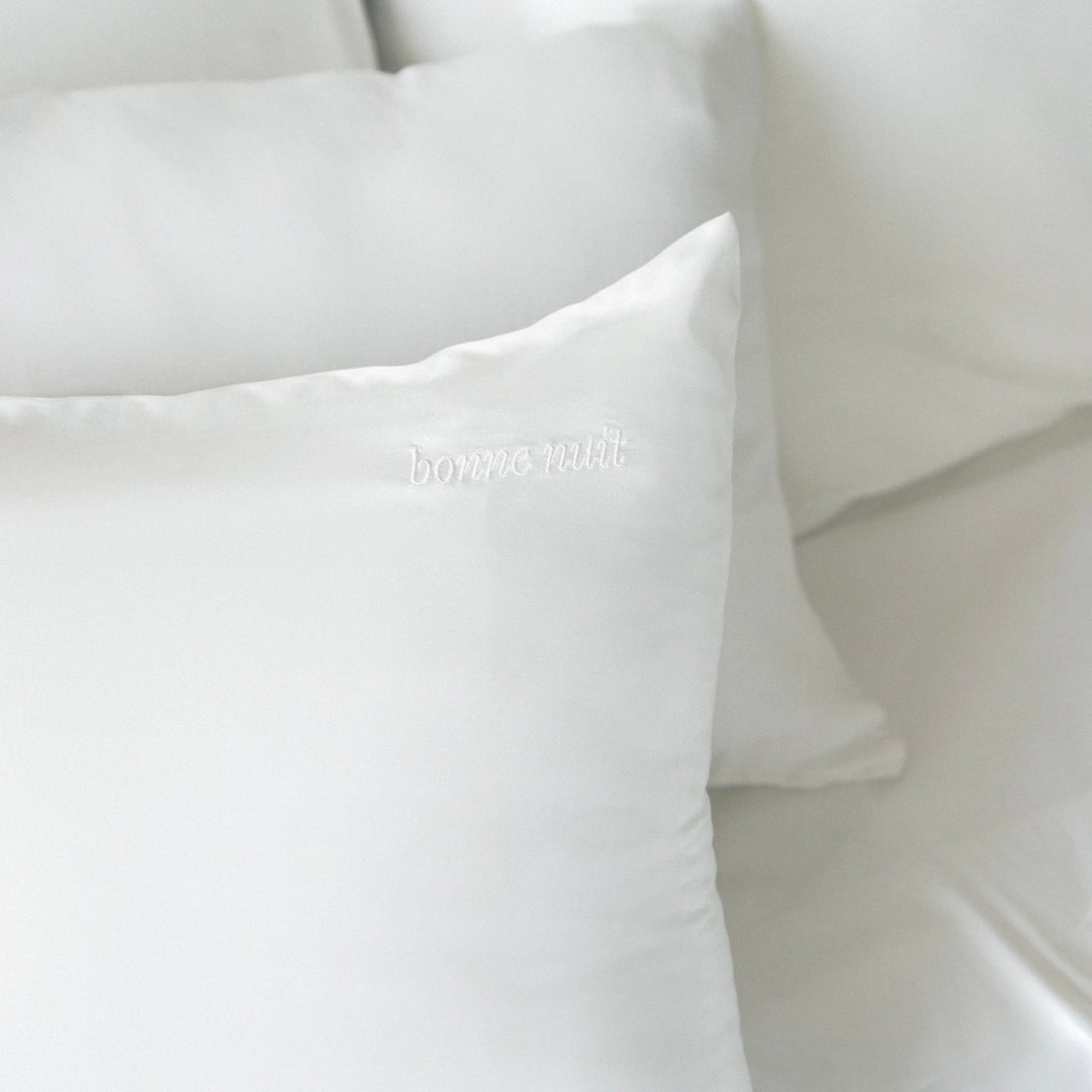 bonne nuit silk pillowcase